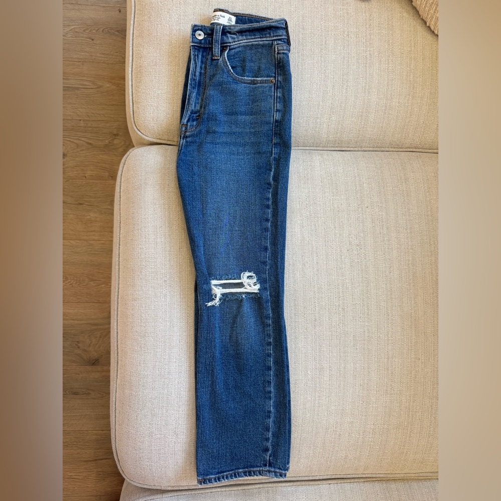 Abercrombie and Fitch High rise ankle straight jeans